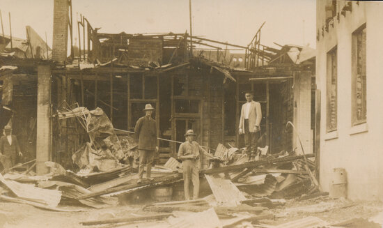 Collins Exchange Hotel Fire, 1926