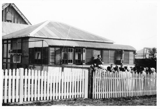 Opening of the Baptist Manse, 74 Mary Street, 1951