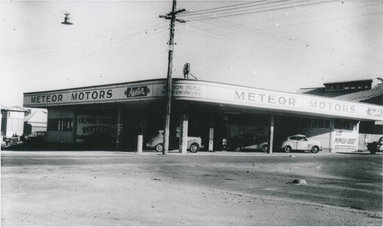 Meteor Motors, cnr Mosman &amp; Mary Sts, 1965