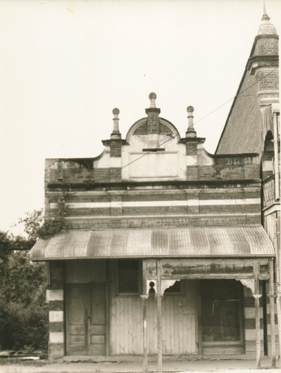 Old Shop Next to Imperial Hotel, Ravenswood