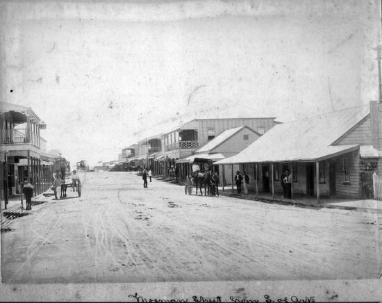 Mosman Street - Looking north from School of Arts towards Gard&rsquo;s Club House Hotel, cnr Mosman and Lee Street/Gard&rsquo;s Lane