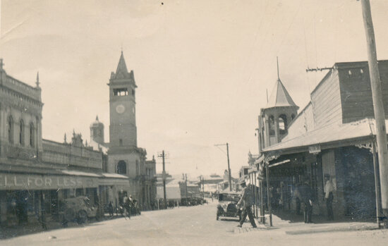 Looking east down Gill Street from Mosman Street