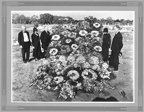 Funeral of Agnes Rollinson aged 54 Years at the Lynd Highway Cemetery
