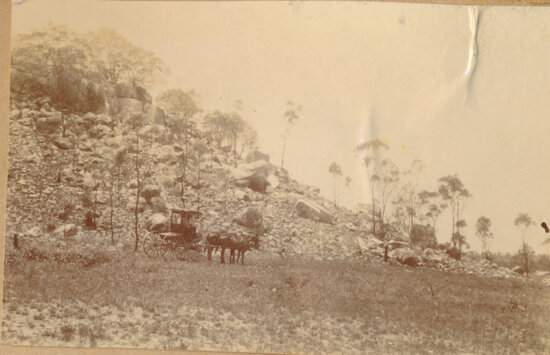 Lincoln Hill Charters Towers with buggy in front