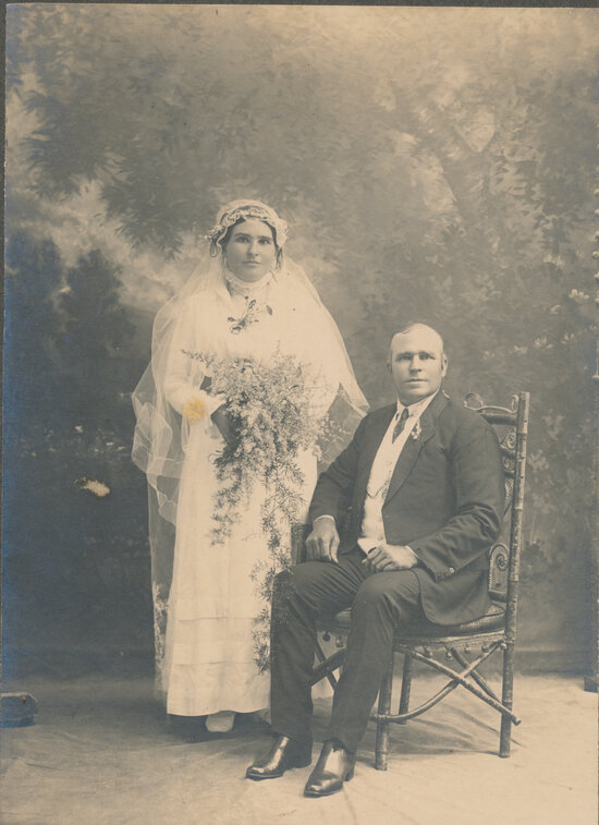 Wedding couple - Delia Hollingsworth and Edward Wheeler, 1916