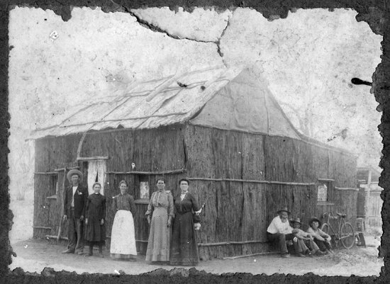 Bark Hut at Windsor or Pajingo Station