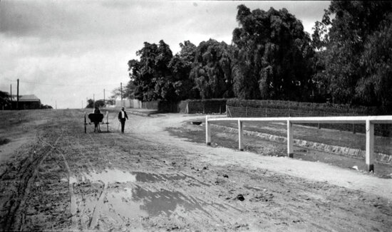 Northern Approach to the Crossing of Mosman Creek on King Street
