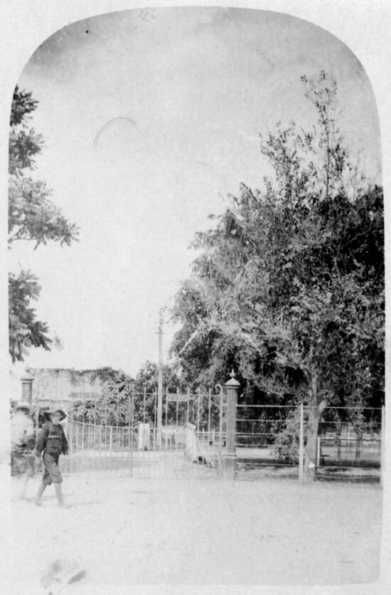 Gates, Lissner Park