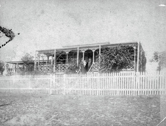 Paull Street Residence with Mother and Baby