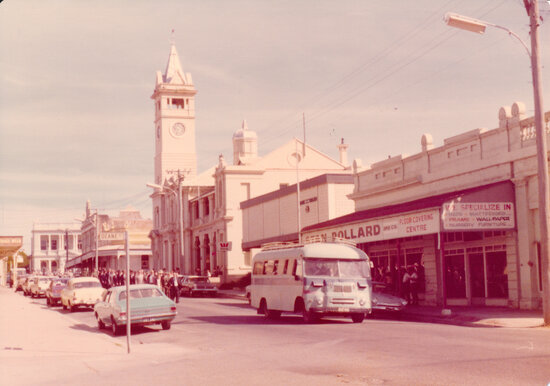 Anzac Day, Gill Street, 1976