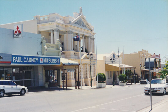World Theatre, 86 Mosman Street