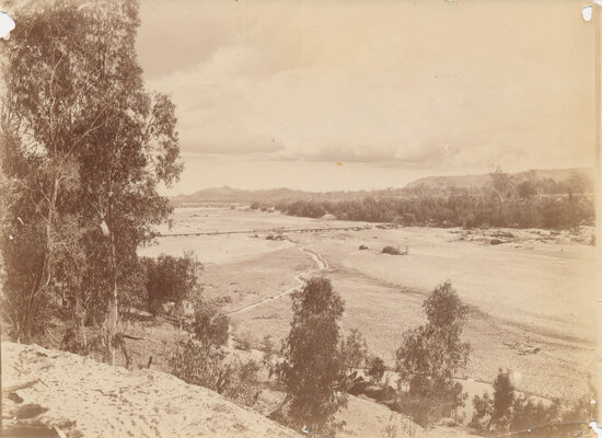 Burdekin River at Macrossan during drought 1901