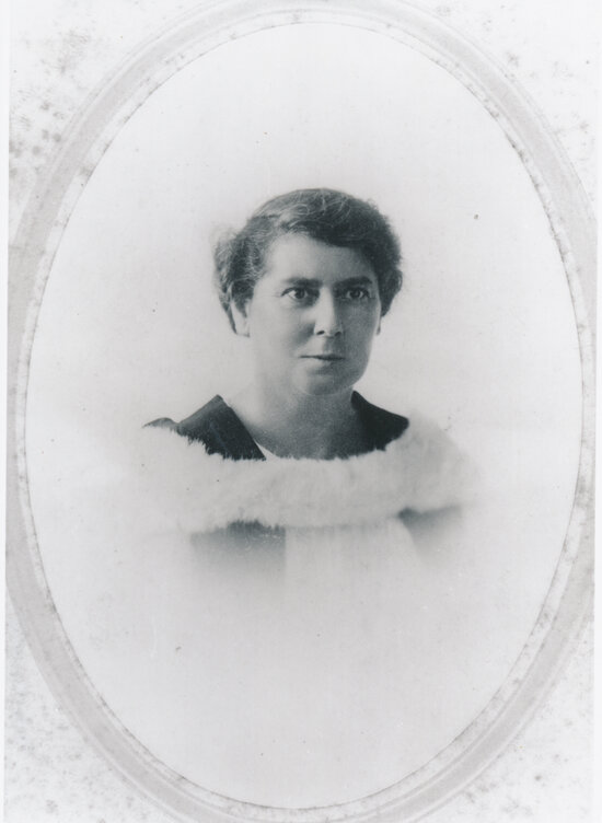 Unknown Woman wearing fur stole