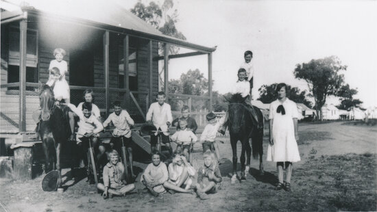 School at Pumping Station, Weir - students in front of schoolhouse
