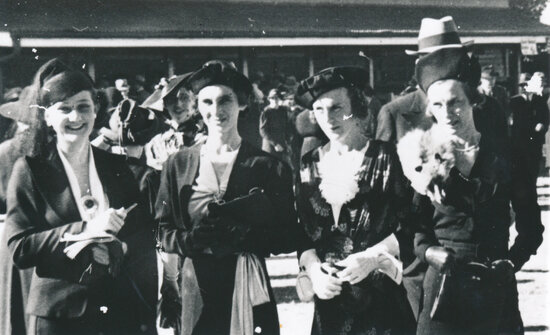 Beverley Cruthers, Alice Bell, Mrs Nutt and Mrs Hunt at Cluden Races