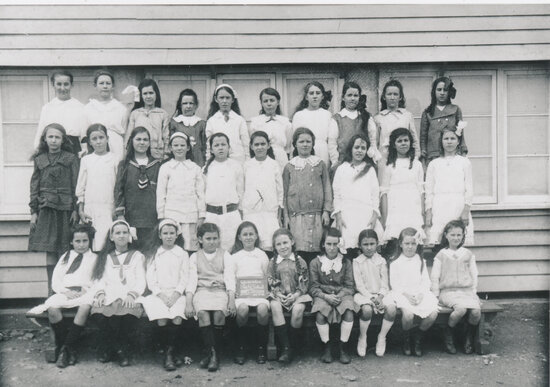 Three class photos Queenton State School