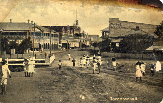 Children Playing in Ravenswood&rsquo;s Main Street, 1908