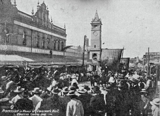 Procession in Gill Street in honour of Governor&rsquo;s visit, 1908