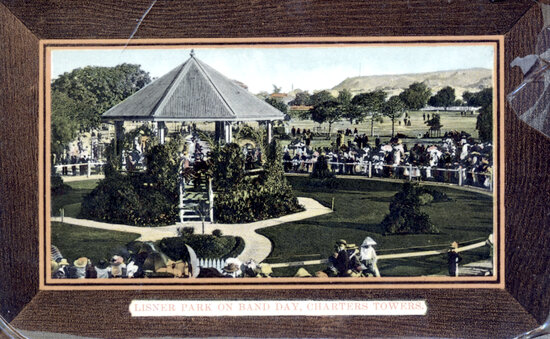 Band Rotunda Lissner Park on Band Day, 1906