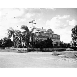 Ay Ot Lookout Villa Residence, 63 Hodgkinson Street, 1962