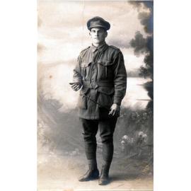 Alan or Eddie Cole WW1 Portrait