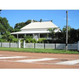 Mt Alma House, Hackett Terrace