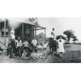 School at Pumping Station, Weir - students in front of schoolhouse