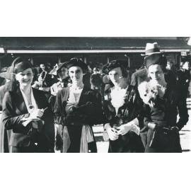 Beverley Cruthers, Alice Bell, Mrs Nutt and Mrs Hunt at Cluden Races