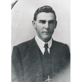 Morton Pryor
