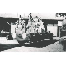 Utility float decorated in Kellogg’s theme