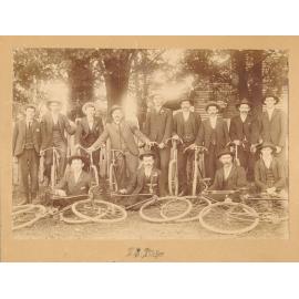 FS Pilcher with bicycle group