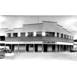 VH Colless’ Crown Hotel