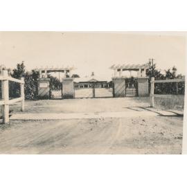 Main Gate, Eventide Home