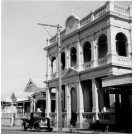 Bank of New South Wales, Gill St