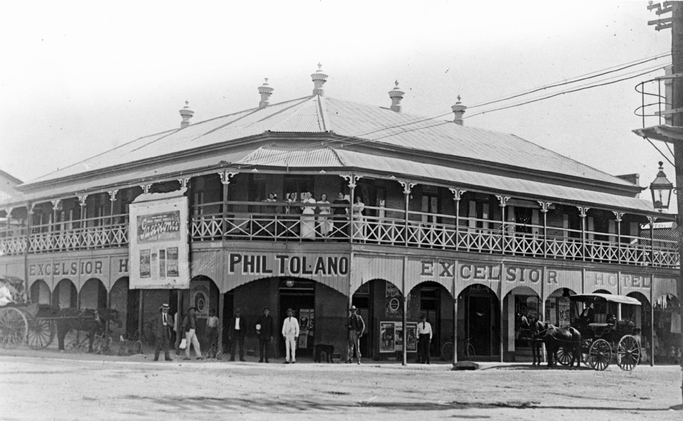 Excelsior Hotel, 1918